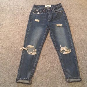 DENIM RIPPED MOM JEANS FROM GARAGE✨💫